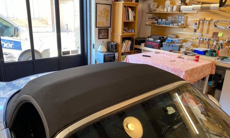 Intérieur cuir noir et capote neuve pour la Porsche Boxster Peyrolles-en-Provence
